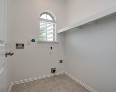 3730 Bach Street - Photo Thumbnail 6