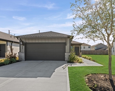 8006 Magnolia Praire Lane - Photo Thumbnail 1