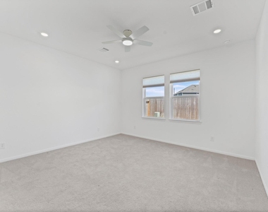 8006 Magnolia Praire Lane - Photo Thumbnail 13