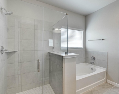 11792 Whirlaway Drive - Photo Thumbnail 28