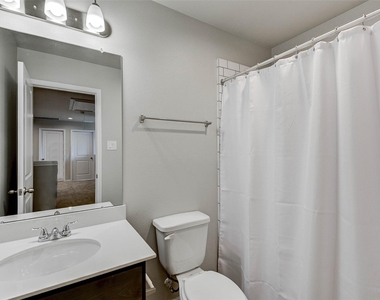 11792 Whirlaway Drive - Photo Thumbnail 43