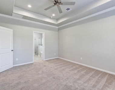 11792 Whirlaway Drive - Photo Thumbnail 23