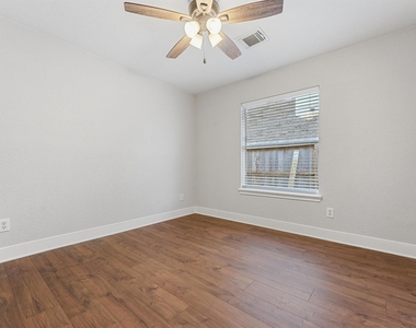 22 Wimberly Way - Photo Thumbnail 7