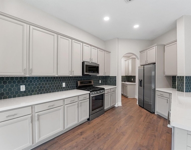 22 Wimberly Way - Photo Thumbnail 10