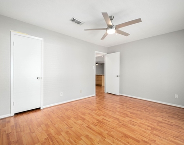 1264 Blue Heron Street - Photo Thumbnail 23