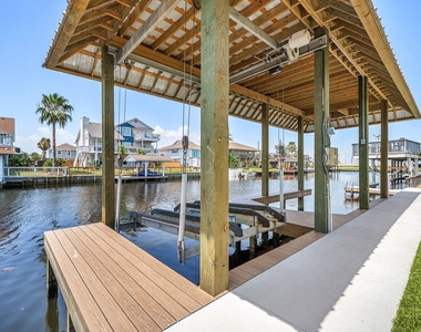 1264 Blue Heron Street - Photo Thumbnail 28