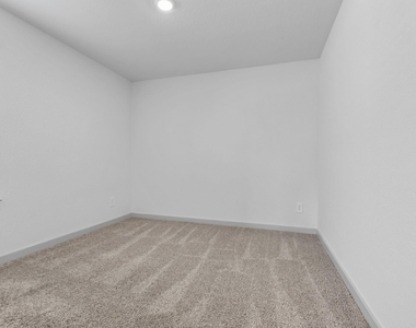 14527 Rain Tree Drive - Photo Thumbnail 9