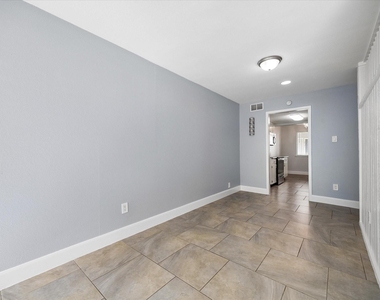 2313 Briarwest Boulevard - Photo Thumbnail 4