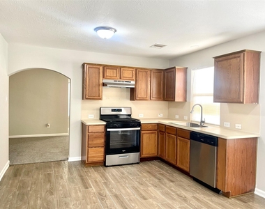19135 S Whimsey Drive - Photo Thumbnail 5