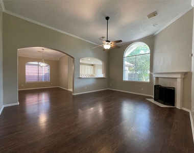 23738 River Place Drive - Photo Thumbnail 4