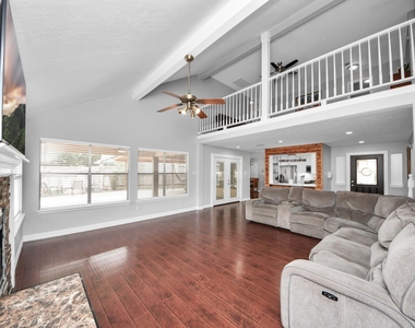 12303 Gambit Dr - Photo Thumbnail 16