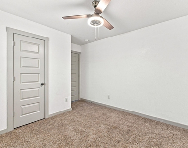 14602 Sweet Water Drive - Photo Thumbnail 30