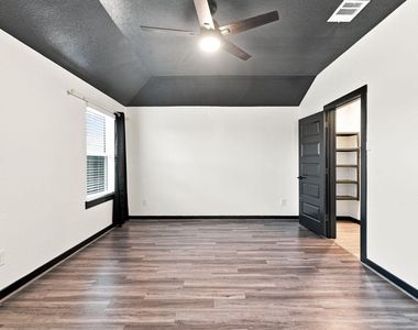14602 Sweet Water Drive - Photo Thumbnail 20
