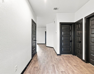 14602 Sweet Water Drive - Photo Thumbnail 5