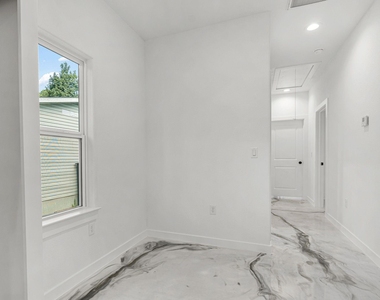 16740 E Ivanhoe - Photo Thumbnail 13