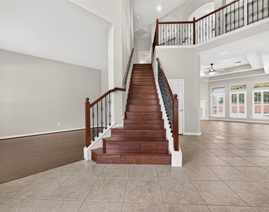 3927 Bowie Bend Lane - Photo Thumbnail 5