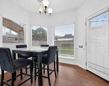 6311 Drake Elm Drive - Photo Thumbnail 21