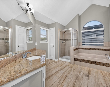6311 Drake Elm Drive - Photo Thumbnail 44