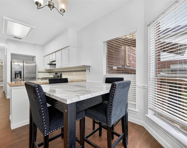 6311 Drake Elm Drive - Photo Thumbnail 22