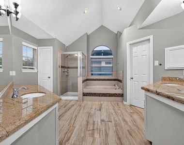 6311 Drake Elm Drive - Photo Thumbnail 43