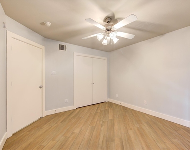 3604 Omeara Drive - Photo Thumbnail 12
