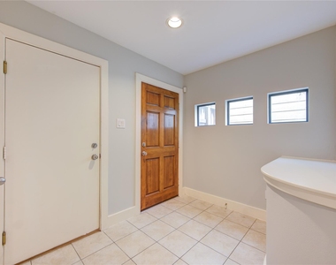 3604 Omeara Drive - Photo Thumbnail 3