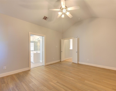 3604 Omeara Drive - Photo Thumbnail 27
