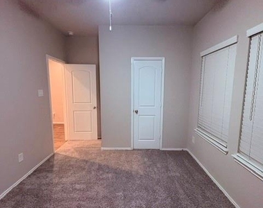 22426 Busalla Trail - Photo Thumbnail 5