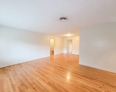 2249 Branard Street - Photo Thumbnail 5