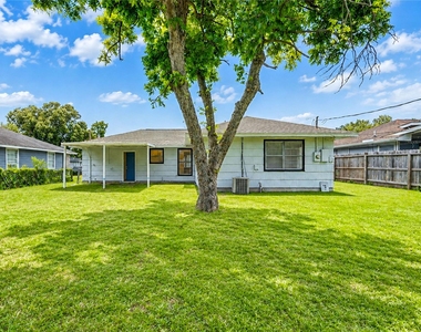 1206 Gary Avenue - Photo Thumbnail 21