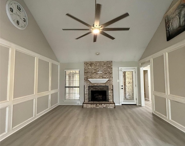 1042 Cascade Creek Drive - Photo Thumbnail 9