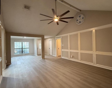 1042 Cascade Creek Drive - Photo Thumbnail 7