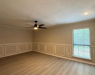 1042 Cascade Creek Drive - Photo Thumbnail 18