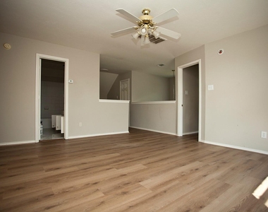 13223 Eldridge Chase - Photo Thumbnail 9