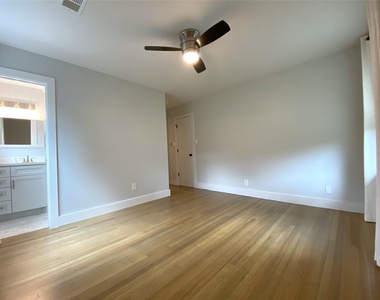 1818 Mill Creek Drive - Photo Thumbnail 18