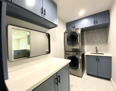 1818 Mill Creek Drive - Photo Thumbnail 6