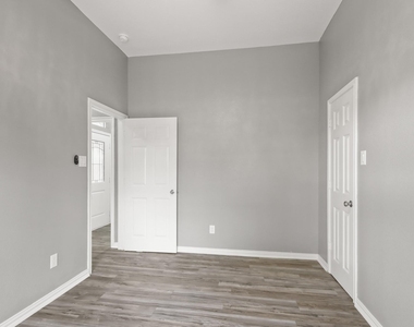 535 Corydon Drive - Photo Thumbnail 24