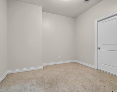 5114 Rose Street - Photo Thumbnail 21