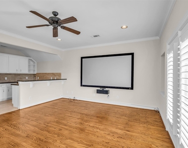 5114 Rose Street - Photo Thumbnail 17