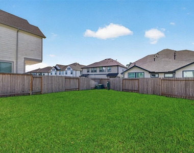 632 Silver Pear Court - Photo Thumbnail 48