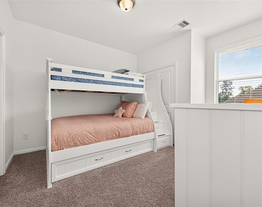 632 Silver Pear Court - Photo Thumbnail 34