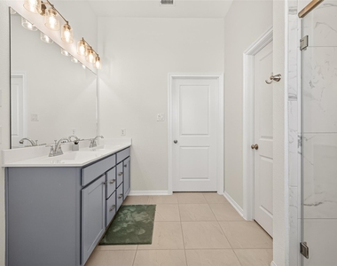 632 Silver Pear Court - Photo Thumbnail 26