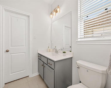 632 Silver Pear Court - Photo Thumbnail 36