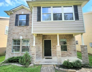 11738 Jelicoe Drive - Photo Thumbnail 1