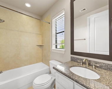 1212 St Charles - Photo Thumbnail 17