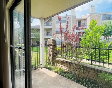 2750 Holly Hall Street - Photo Thumbnail 11