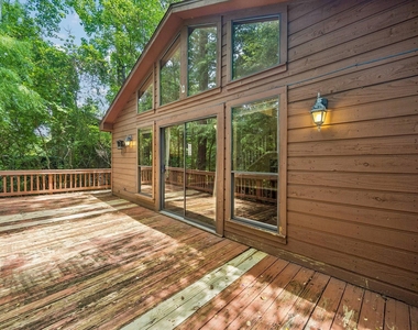 422 Nursery Road - Photo Thumbnail 12