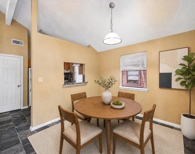 422 Nursery Road - Photo Thumbnail 4