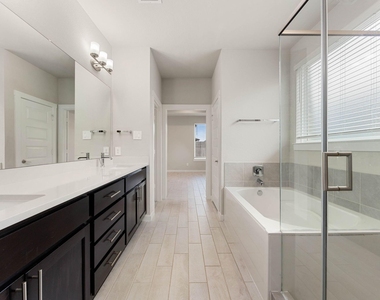 28450 Hazel Trail - Photo Thumbnail 23