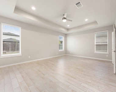 28450 Hazel Trail - Photo Thumbnail 20